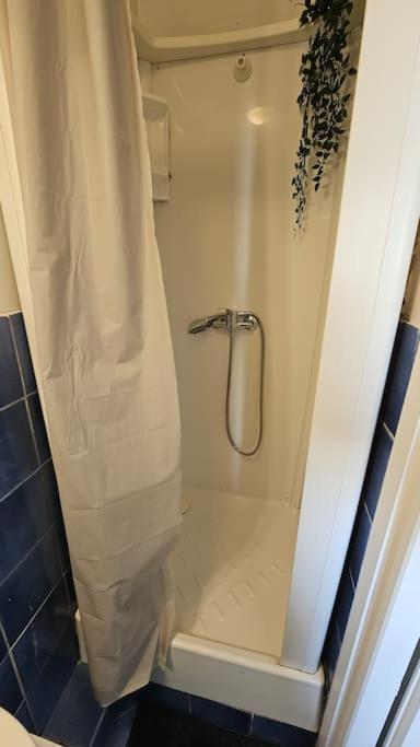 T2 Calme Proche De La Citadelle Apartman Arras Kültér fotó